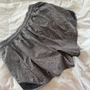 Hotty hot lululemon shorts size 10
3in great condition